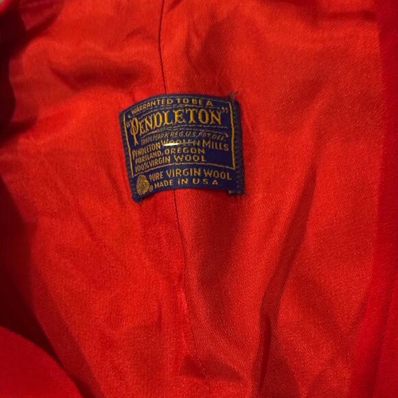 Vintage 80s Pendleton USA Men’s Size Small Red Vest with Button Down Pointed Hem - Picture 6 of 6